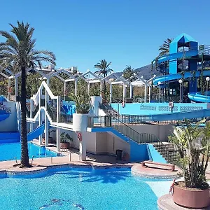apartamentos-benal-beach-benalmadena.hotelsinnerja.org/